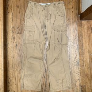 ABERCROMBIE & FITCH VINTAGE KHAKI CARGO PANT